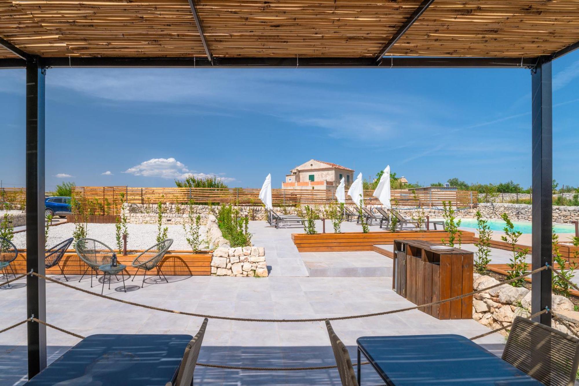 Borgo 65 - Country Relais Guest House รากูซา ภายนอก รูปภาพ
